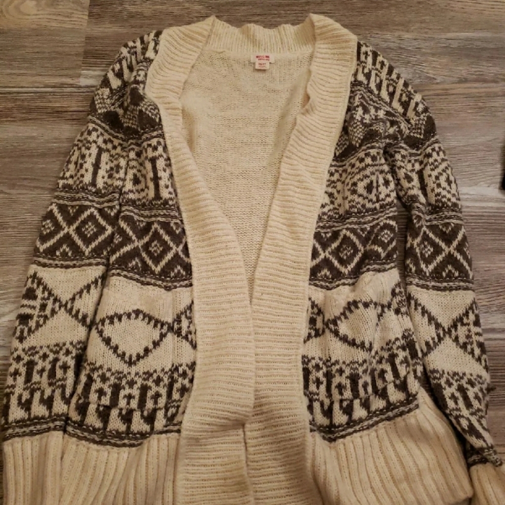 Sweater bundle - Picture 5 of 7